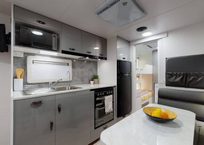 Kitchen & Lounge